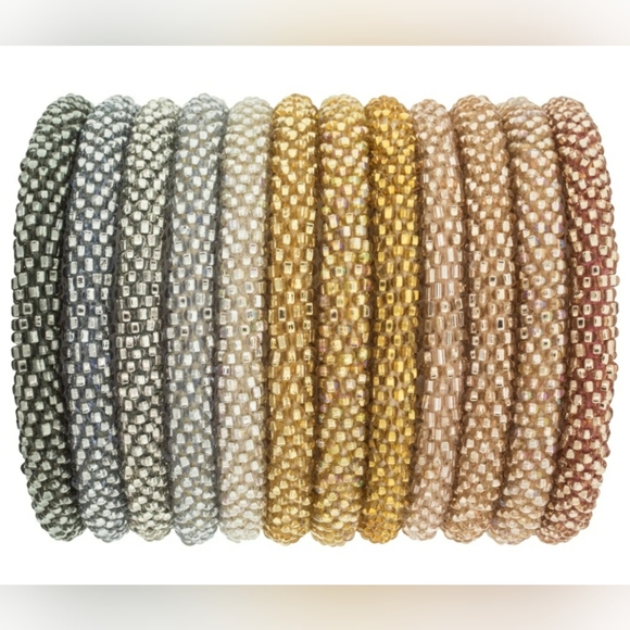 CHIC HAPPENS -Original Roll-On® Bracelets, 7" round, made in Nepal #3 (3 pieces) - Picture 2 of 8